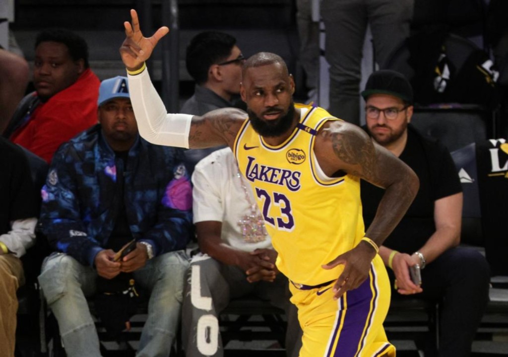NBA / 詹姆斯你太強了,鄧肯用19年創造的偉大紀錄,被你打破了!-黑特籃球-NBA新聞影音圖片分享社區