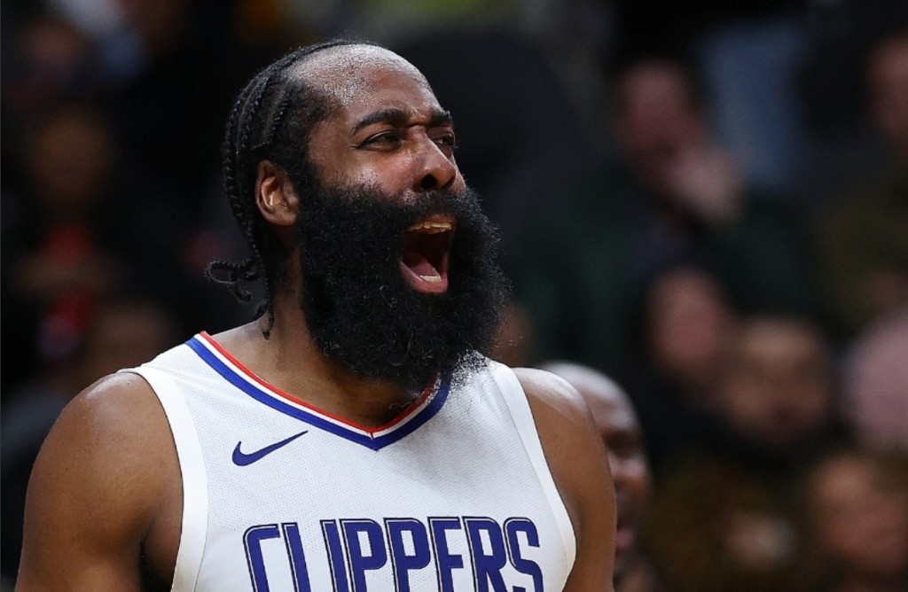 NBA / 單季2500分堪稱神蹟,21世紀僅4大神完成,今年這位超巨也有希望!-黑特籃球-NBA新聞影音圖片分享社區