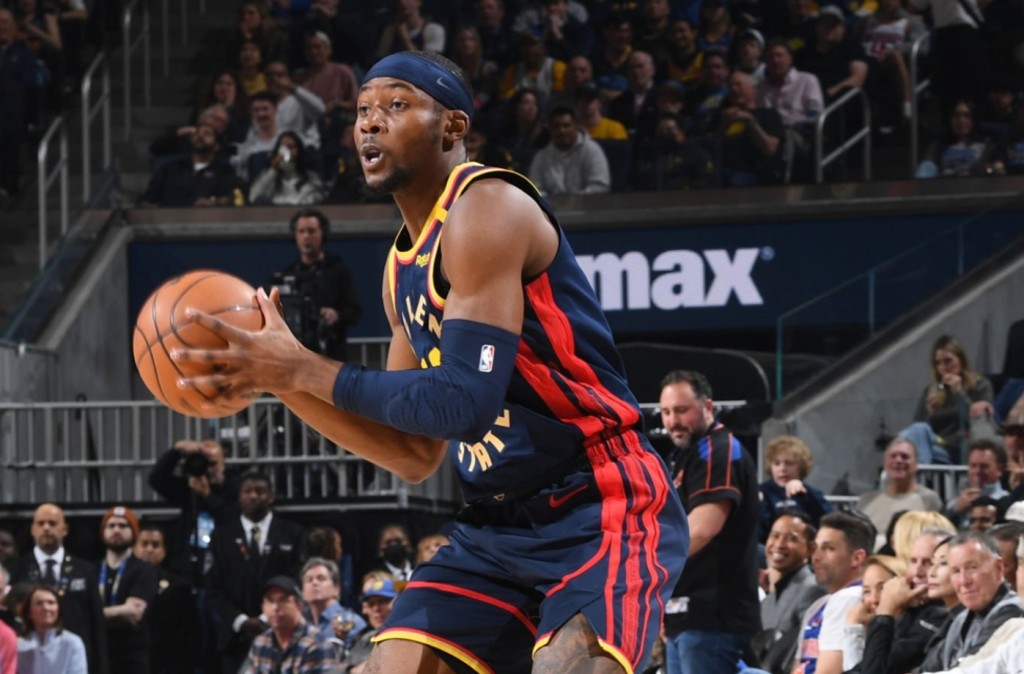 NBA / 14勝1負!「完全體勇士」徹底大變臉:衝前五逼近湖人,科爾隊史封王!-黑特籃球-NBA新聞影音圖片分享社區