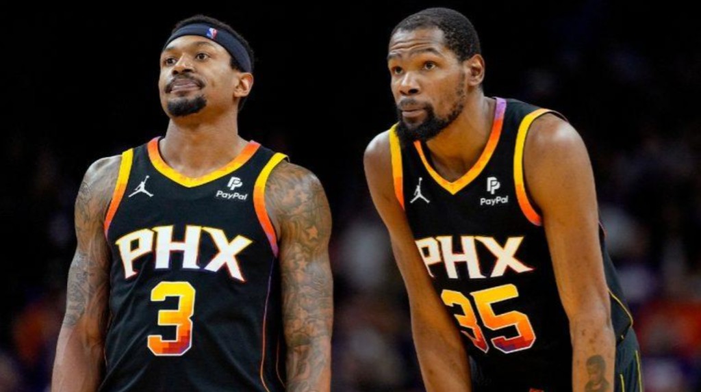NBA / 太陽老闆承認本賽季徹底失敗!矛頭直指布丹霍澤:他不適合我們球隊!-黑特籃球-NBA新聞影音圖片分享社區