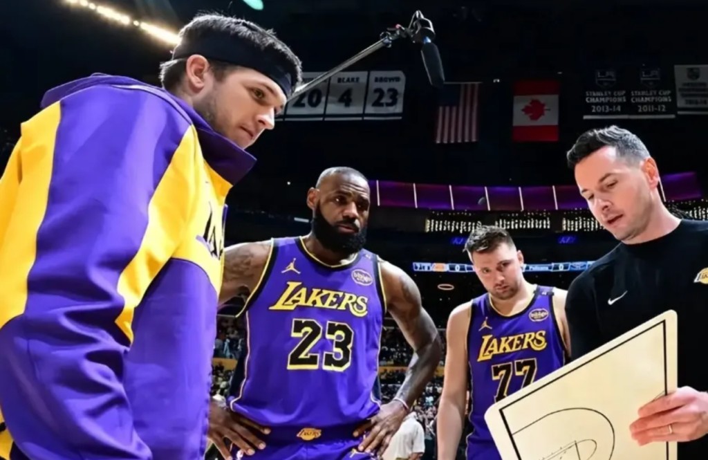 年薪超三千萬!里夫斯預計續約湖人:留在洛杉磯,將長期搭檔東契奇!-黑特籃球-NBA新聞影音圖片分享社區