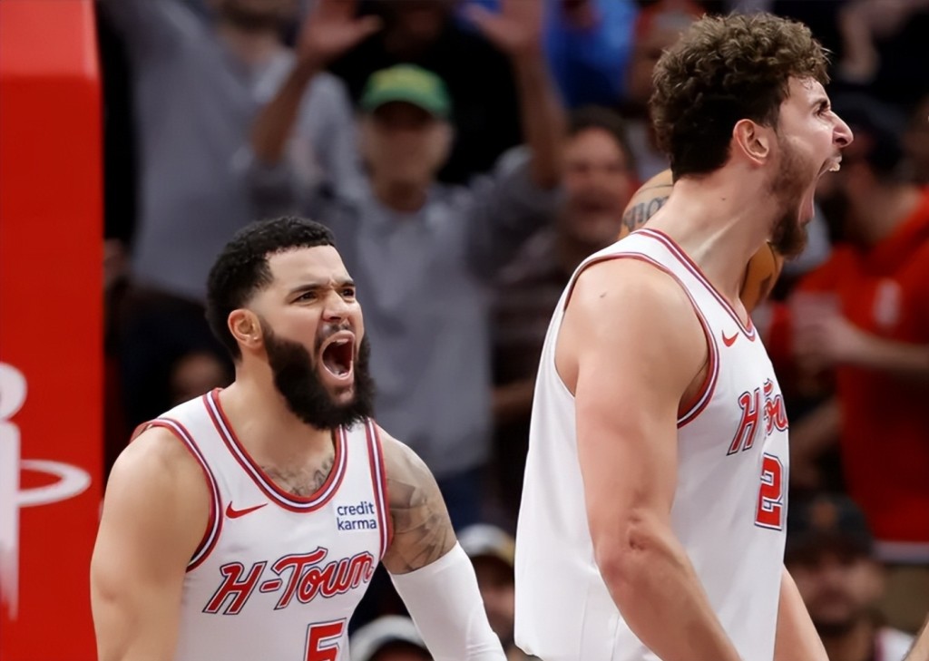 森根:勇士常犯規卻總抱怨裁判,我的新賽季目標是進最佳陣容+奪冠!-黑特籃球-NBA新聞影音圖片分享社區