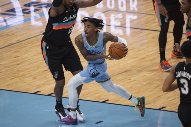 Ja Morant dazzles with solo alley-oop, career-high 44 in loss to Spurs