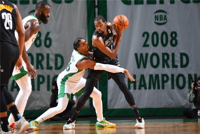 籃網兩連勝!飄髪哥的製胜奇招終於亮相,這招全聯盟誰也模仿不了!(影)-黑特籃球-NBA新聞影音圖片分享社區