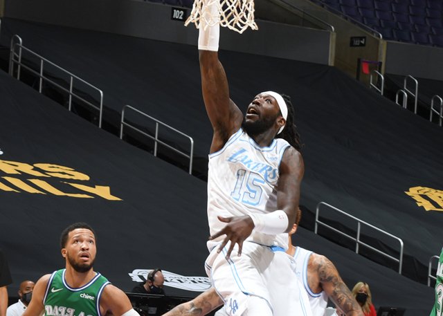 轟138分!湖人聖誕大戰輕取獨行俠,詹眉合砍50分,東契奇27分!(影)-黑特籃球-NBA新聞影音圖片分享社區