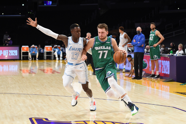 效率有點低!東契奇27+4+7外線幾無斬獲,對轟湖人無法跟上節奏!(影)-黑特籃球-NBA新聞影音圖片分享社區