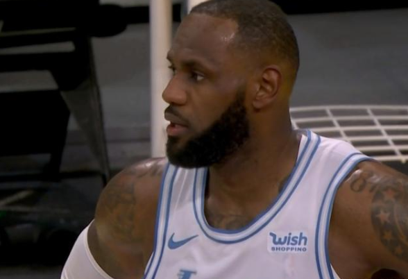 【影片】聖誕快樂！詹皇手把手教MVP大熱門打球後，罰球上演三不沾！-黑特籃球-NBA新聞影音圖片分享社區