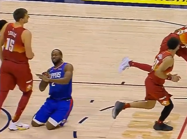 【影片】突發！Leonard搶籃板被Ibaka鐵肘誤傷，血流滿面返回更衣室！-黑特籃球-NBA新聞影音圖片分享社區