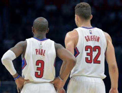 唏噓！被遺忘的狀元，曾經「世紀之扣」的創造者，如今他卻只會投三分了？（影）-黑特籃球-NBA新聞影音圖片分享社區