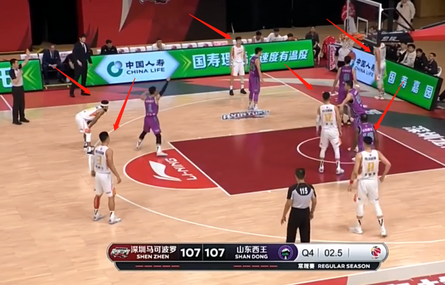 【影片】太奇葩了!CBA一天鬧出兩大烏龍,繼深圳隊6打5後,新疆隊也上演4打5!-黑特籃球-NBA新聞影音圖片分享社區