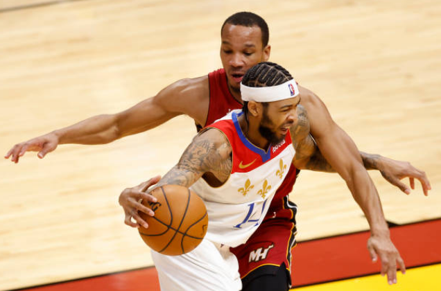 正負值+23全隊第一！Bradley首秀就立功，撕咬式防守完美契合熱火！（影）-黑特籃球-NBA新聞影音圖片分享社區