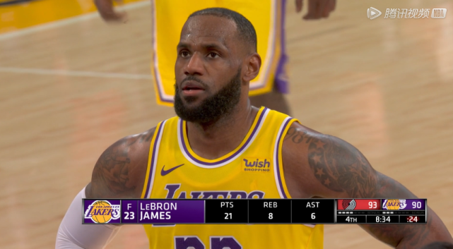 拓荒者險勝湖人!最後七秒,詹姆斯三分未能命中,轉身開始退場!(影)-黑特籃球-NBA新聞影音圖片分享社區