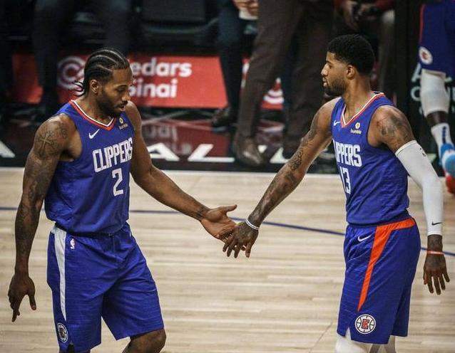 回顧Jerry West的神奇操作!先發中鋒換新秀Kobe,「童工合同」留住柯瑞,秘密敲定可愛喬治!-黑特籃球-NBA新聞影音圖片分享社區