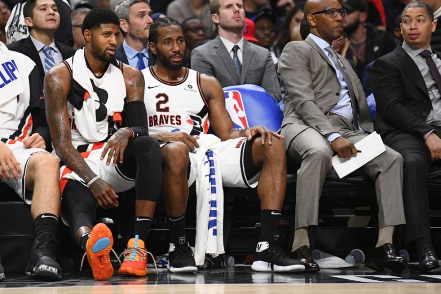 Clippers HC Tyronn Lue Provides Update On Paul George and Kawhi Leonard -  NBA Rumors - BBallRumors.com