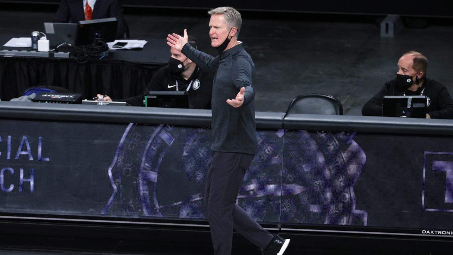 前兩戰11中0!Oubre成歷史首人,柯瑞賽后無奈歎息,科爾主動背鍋!(影)-黑特籃球-NBA新聞影音圖片分享社區