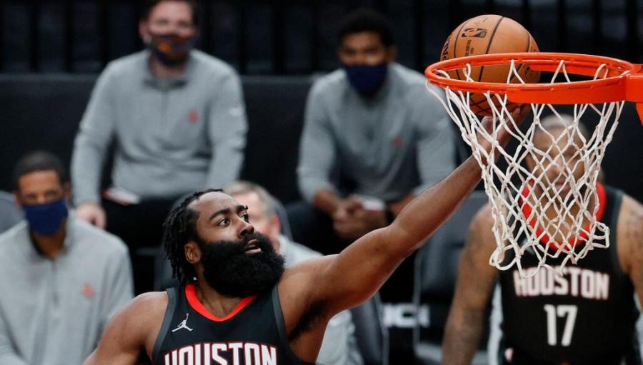 瘋狂!哈登半場轟17+10,單節8個助攻餵飽隊友,火箭奇兵56秒砍7分!(影)-黑特籃球-NBA新聞影音圖片分享社區