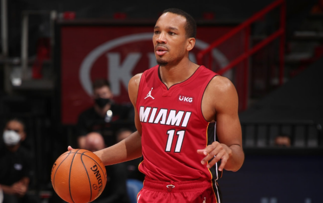 正負值+23全隊第一！Bradley首秀就立功，撕咬式防守完美契合熱火！（影）-黑特籃球-NBA新聞影音圖片分享社區