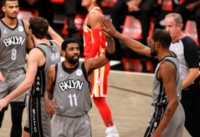 惜敗!特雷楊4戰132分吞下「里程悲」,創3神蹟比肩Kobe哈登!(影)-黑特籃球-NBA新聞影音圖片分享社區
