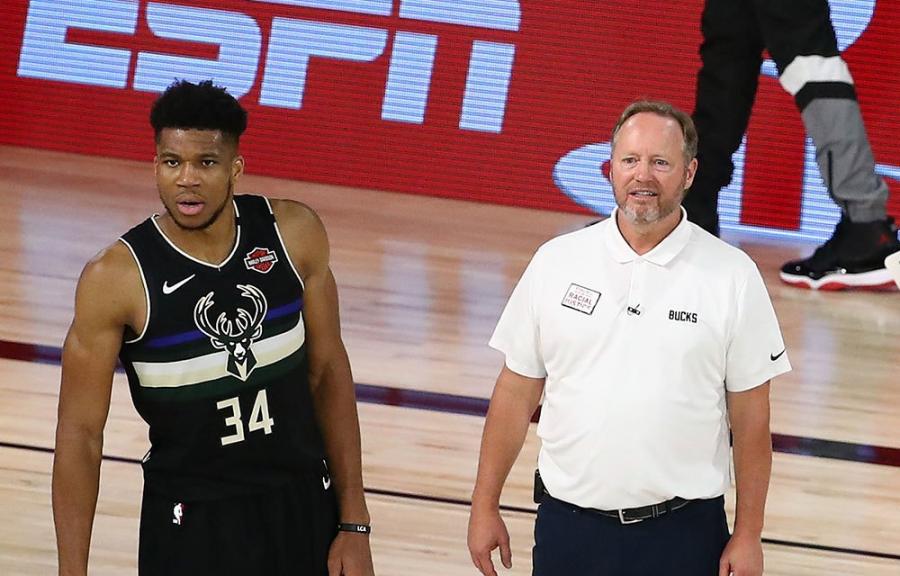 字母哥訓練結束後還加練一個半小時,教練也看不下去了,直接趕他走!-黑特籃球-NBA新聞影音圖片分享社區