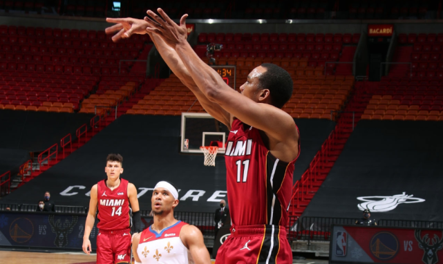 正負值+23全隊第一！Bradley首秀就立功，撕咬式防守完美契合熱火！（影）-黑特籃球-NBA新聞影音圖片分享社區