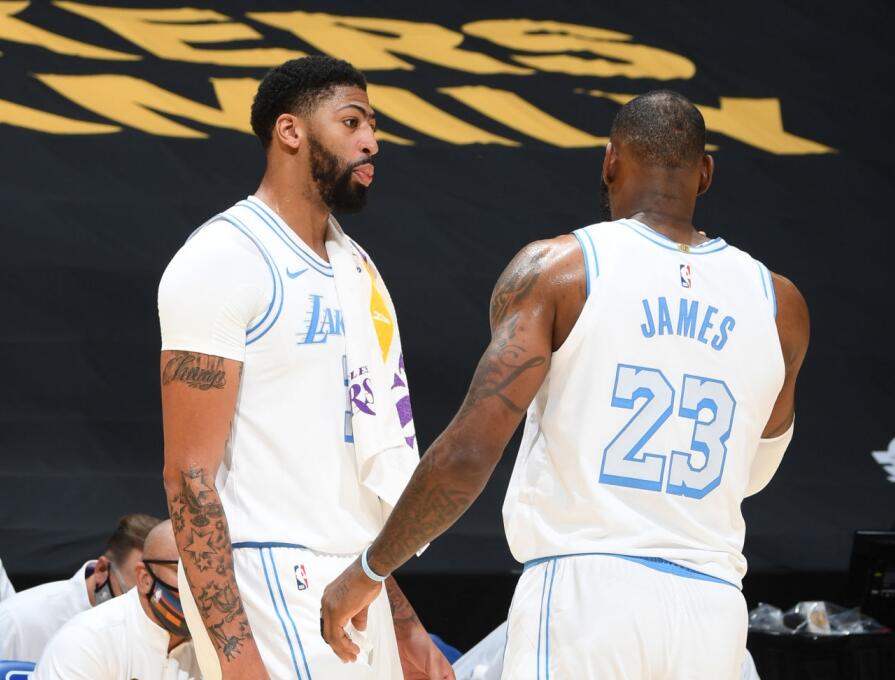 35-0太狠了!湖人4大數據強勢反彈,名嘴:紫金4巨頭不可阻擋!-黑特籃球-NBA新聞影音圖片分享社區