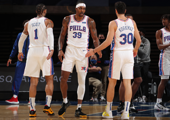 13分16板！魔獸稱霸禁區，前兩戰表現比小Gasol還優，球迷：湖人不該放走他！（影）-黑特籃球-NBA新聞影音圖片分享社區