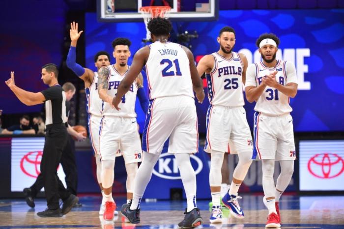 NBA大麻煩來了！短短2天3名球員確診，小Curry感染導致多人被隔離無法參賽！-黑特籃球-NBA新聞影音圖片分享社區