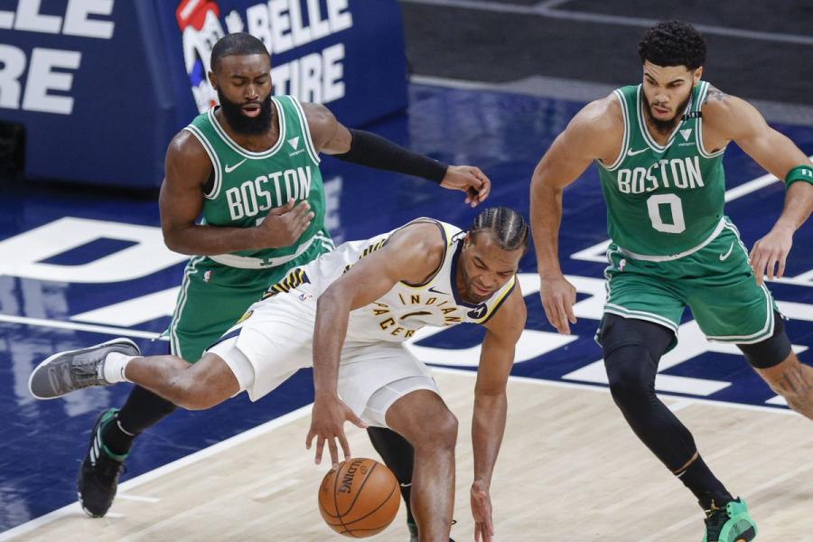 Jaylen Brown: 'We've got a lot of guys in this locker room with a lot fight on the inside' - CelticsBlog