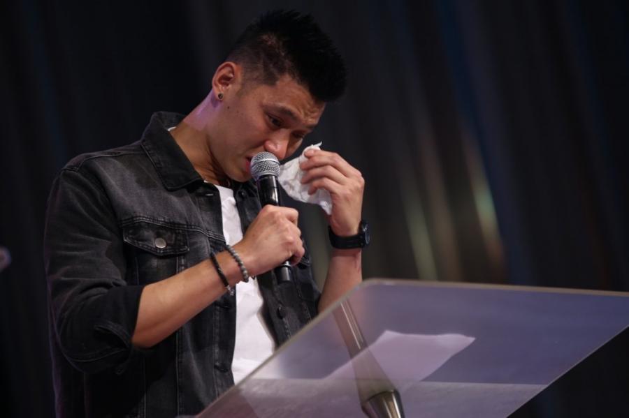 Jeremy Lin cries 'NBA has given up on me' during Taiwan sermon | Taiwan  News | 2019/07/29