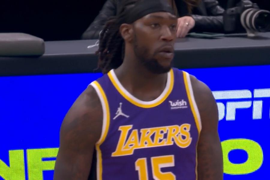 湖人半場陷入苦戰,雙巨頭合砍28+14,對飆綠軍三人組39分!(影)-黑特籃球-NBA新聞影音圖片分享社區