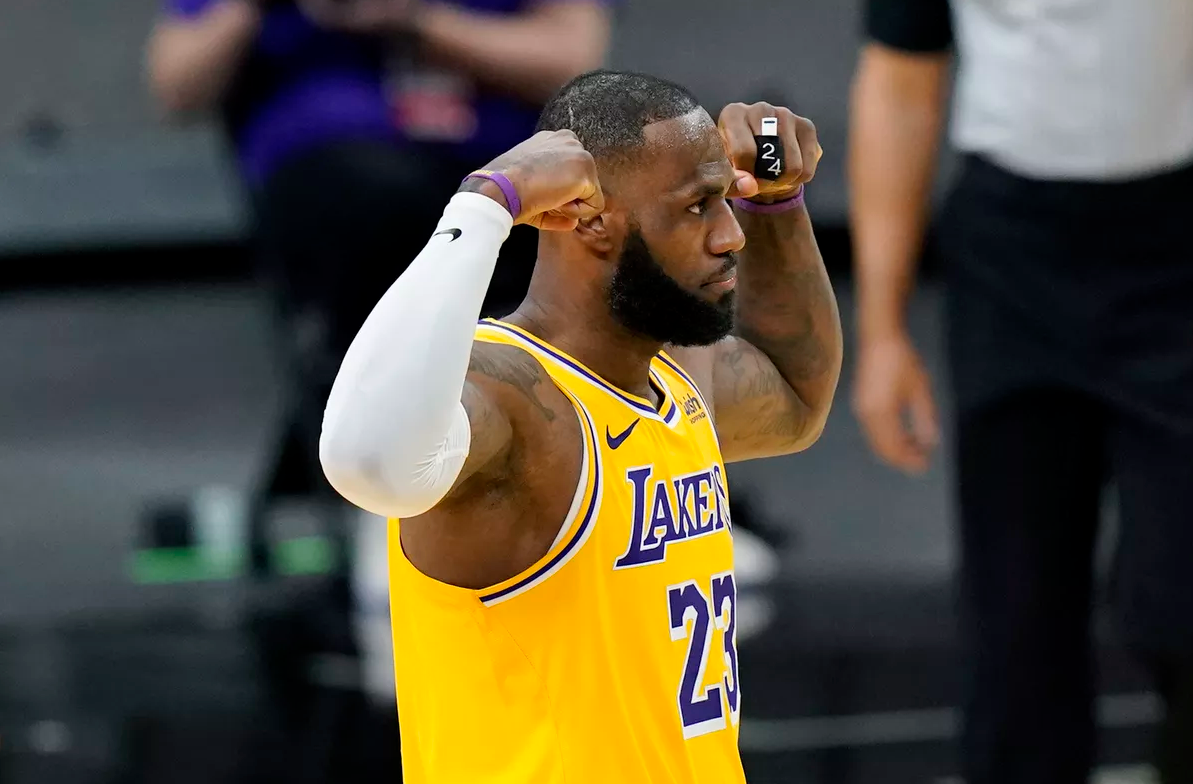 NBA進10000分俱樂部需要多久?Leonard用了10年,柯瑞7年,而詹皇呢?-黑特籃球-NBA新聞影音圖片分享社區