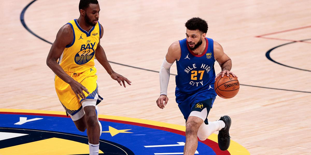 輪休吧,Wiggins!打湖人拼到膝蓋痠痛,扔掉保溫杯的他終於累了!-黑特籃球-NBA新聞影音圖片分享社區