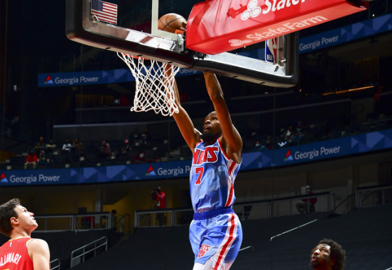 生死時刻亮鐮刀!杜蘭特32分狂秀暴扣,罰球手軟所幸虛驚一場!(影)-黑特籃球-NBA新聞影音圖片分享社區