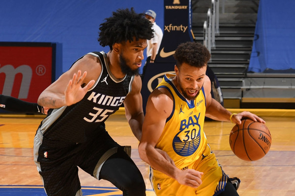 Curry三節30+9+8,Oubre爆發三分6中4,勇士全民皆兵大勝國王!(影)-黑特籃球-NBA新聞影音圖片分享社區