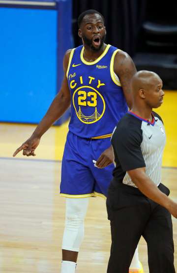 Warriors' Draymond Green ejected in 1st half vs. Knicks - SFChronicle.com