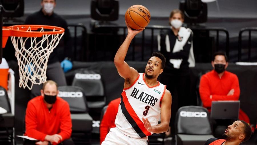 I'm a killer, a shark": CJ McCollum references Lakers legend Kobe Bryant while talking about his mentality while hitting game-winner for Blazers vs Raptors | The SportsRush