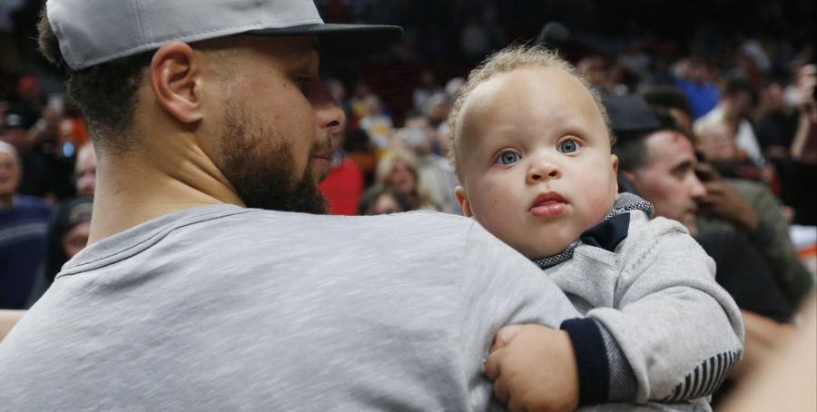 兒子2歲就懂歐洲步柯瑞自爆：他眼中的我不是球員| NBA戰況| NBA 台灣