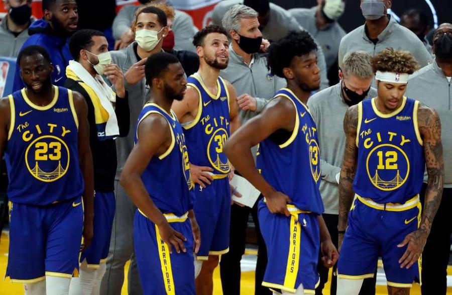 榜眼Wiseman開始自我懷疑:有時候不知道該怎麼跟Curry打球,這讓我很沮喪!-黑特籃球-NBA新聞影音圖片分享社區