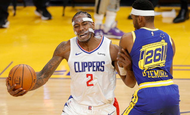 尷尬!Wiggins生涯面對Leonard遭遇15連敗,從未贏過,堪稱枸杞哥生涯最大剋星!-黑特籃球-NBA新聞影音圖片分享社區