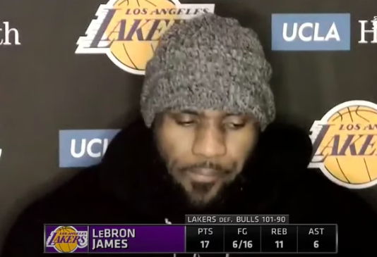 詹姆斯賽後談到Kobe一度哽咽:很多東西會死亡,但是傳奇永不消失!-黑特籃球-NBA新聞影音圖片分享社區