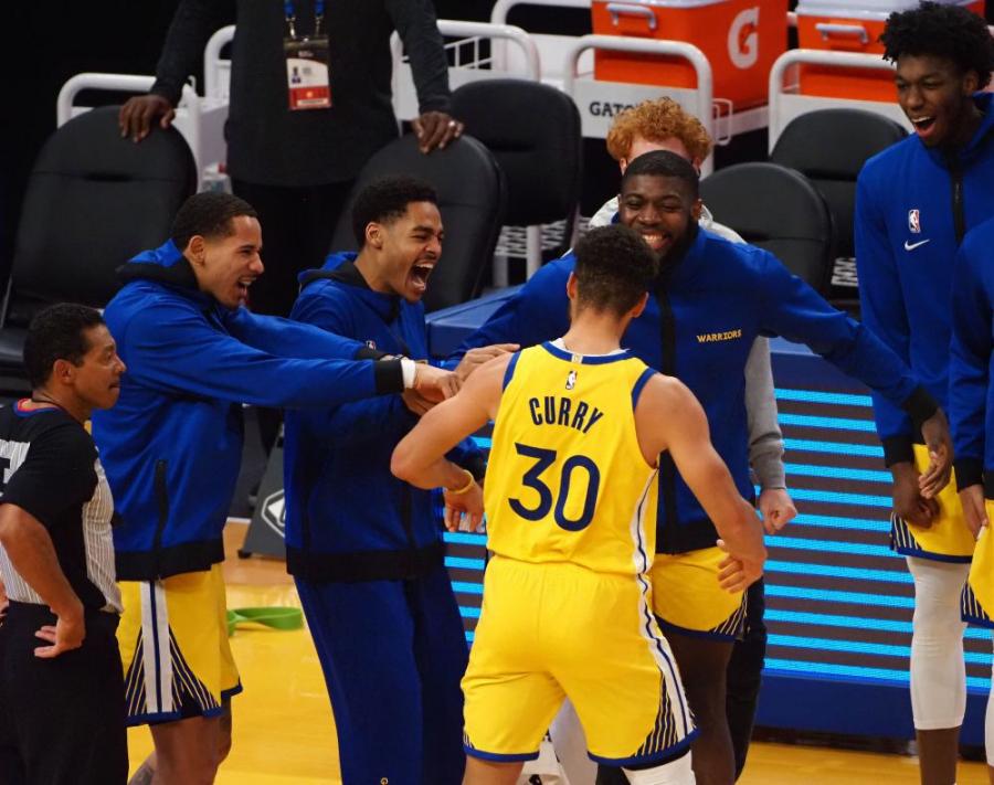 收穫遠不止這些！勇士31分大勝，41次助攻創聯盟開賽至今紀錄，熟悉的勇士運轉起來了！-黑特籃球-NBA新聞影音圖片分享社區