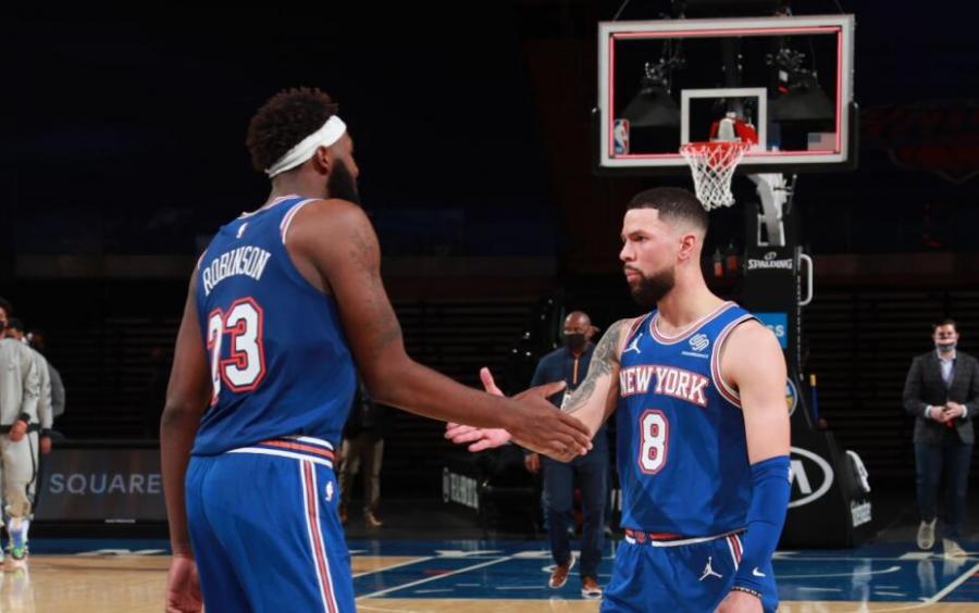 飆5記3分,末節砍14分!又一火箭舊將大爆發,德帥真不會用他!(影)-黑特籃球-NBA新聞影音圖片分享社區