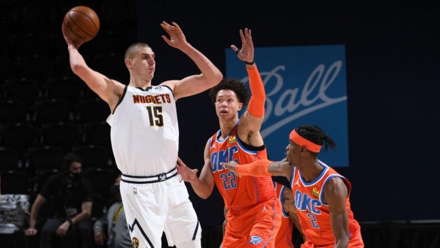 效率值第1+兩雙第1！約基奇沖3大神蹟，MVP戰詹皇又陪跑？