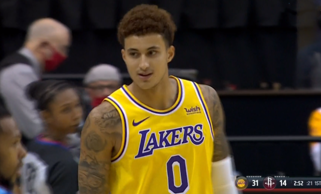 【影片】比賽已進入垃圾時間?詹姆斯火力全開狂轟22+5,湖人半場領先火箭23分!-黑特籃球-NBA新聞影音圖片分享社區