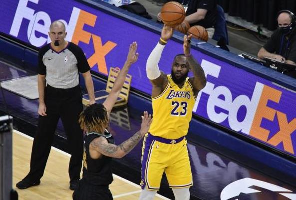 聯盟開啟緊急會議,打算擴大球隊陣容人數,林書豪重返NBA機會來了!-黑特籃球-NBA新聞影音圖片分享社區