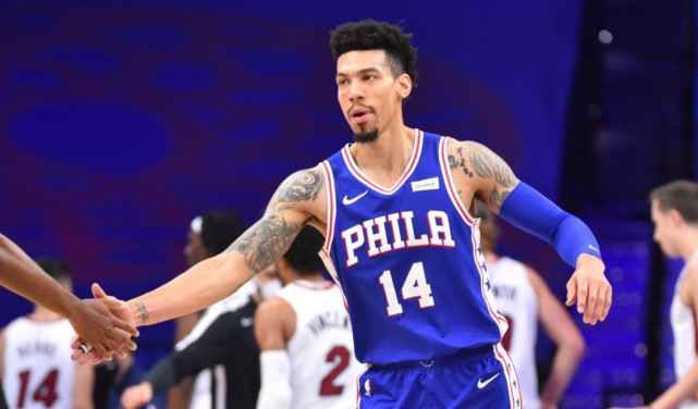 真香!9中0後格林反彈,單場命中9顆三分,湖人兩舊將成為福星!(影)-黑特籃球-NBA新聞影音圖片分享社區