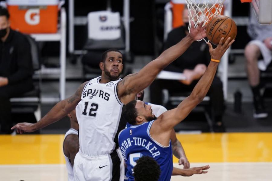 They love LA: Spurs snaps Lakers 4-game winning streak