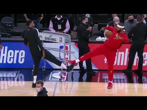 DeMarcus Cousins And Rudy Gay Found A New Way To Greet Each Other😂😷 -  YouTube