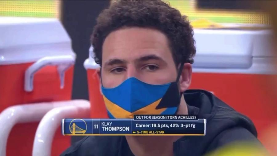 Klay Thompson Watching The Warriors On The Bench For The First Time After Tearing His Achilles! - YouTube