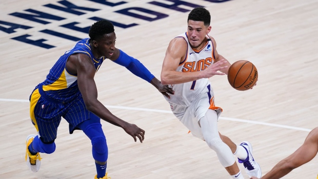 https://www.tsn.ca/polopoly_fs/1.1575115!/fileimage/httpImage/image.jpg_gen/derivatives/landscape_620/victor-oladipo-devin-booker.jpg